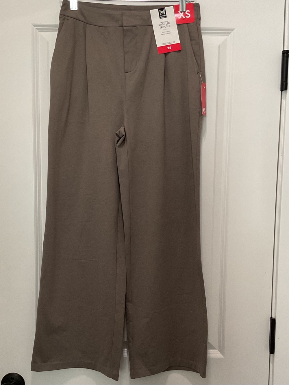 NWT Wide-Leg Trousers in Taupe